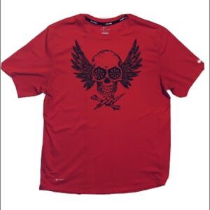 Boys Nike Dri-Fit skull t-shirt size M